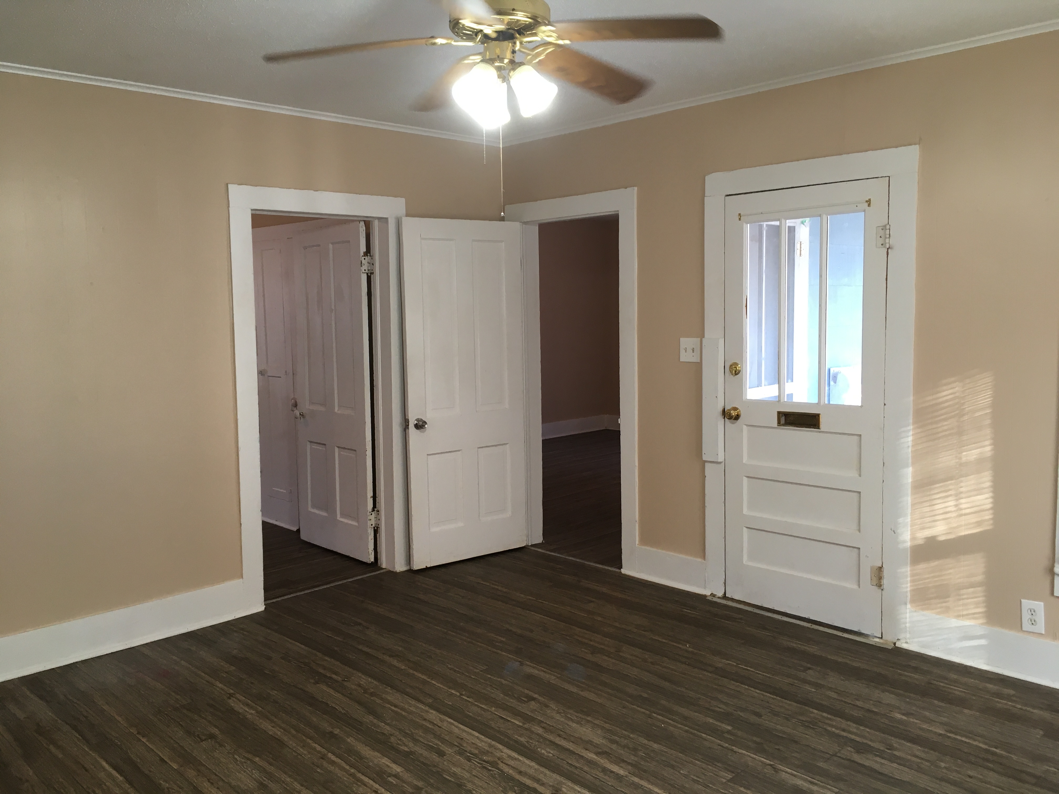 744 S Horton, Fort Scott, Bourbon County, Kansas, United States 66701, 2 Bedrooms Bedrooms, 0 ,1 BathroomBathrooms,House,For Rent,S Horton,1,1014