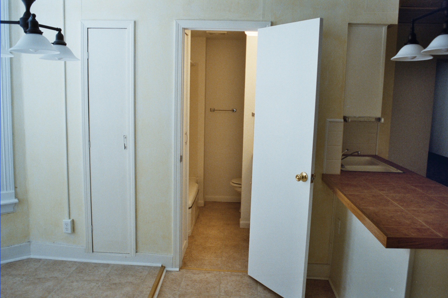 733 National, Fort Scott, Bourbon County, Kansas, United States 66701, 3 Bedrooms Bedrooms, ,2 BathroomsBathrooms,Apartment,For Rent,National ,2,1020