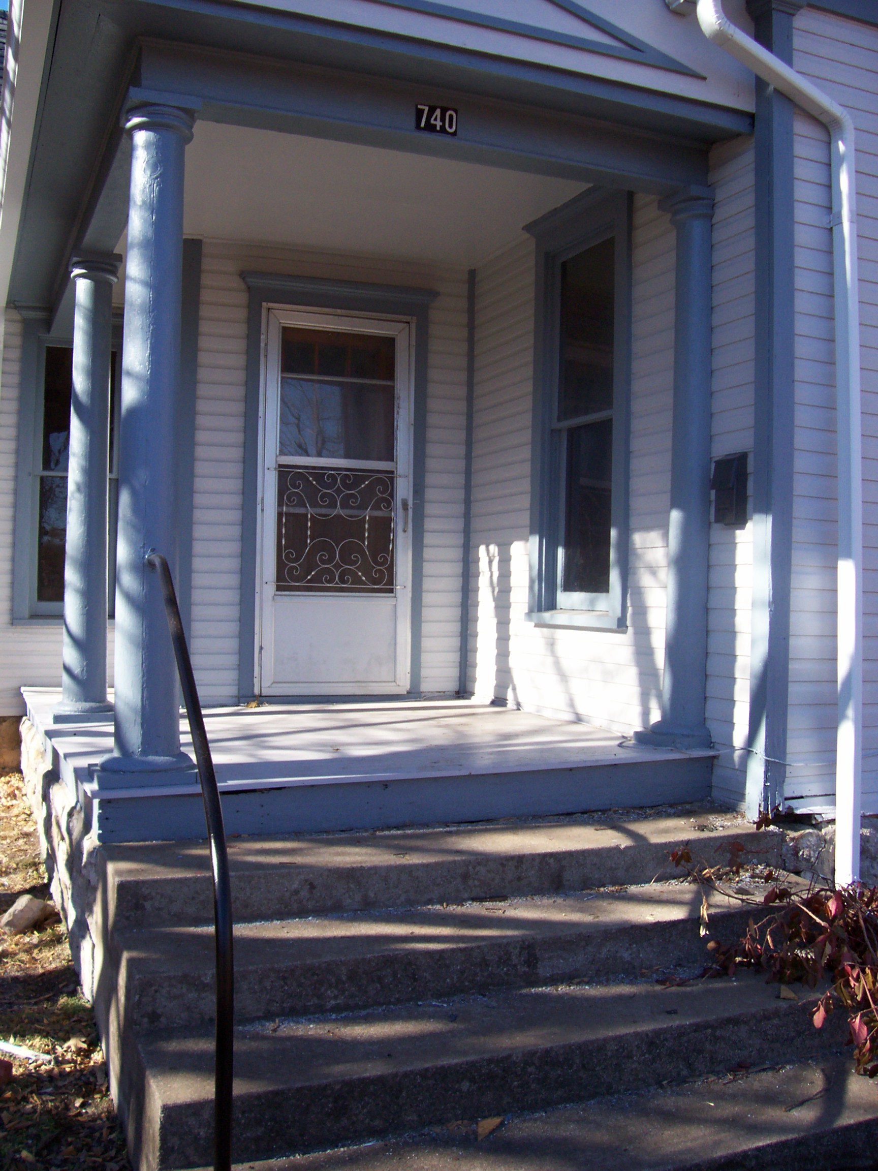 744 S Main, Fort Scott, Bourbon County, Kansas, United States 66701, 2 Bedrooms Bedrooms, 0 ,1 BathroomBathrooms,House,For Rent,S Main,1,1021